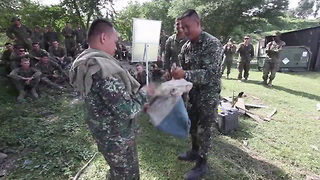 31st MEU Marines Learn Jungle Survival in the Philippines