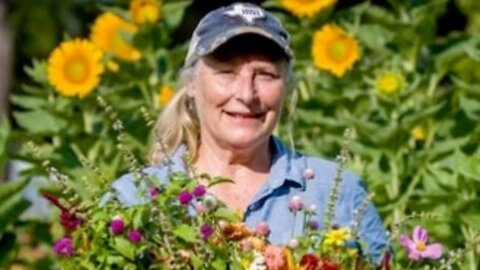 Grow Flowers for Profit with Amanda Vanhoozier