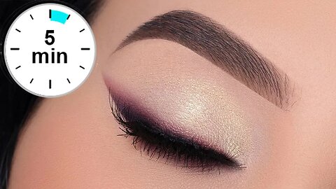 5 MINUTE Soft Smudged Winged Liner Eye Look Tutorial