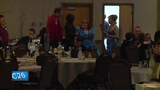 Night to Shine prom held in Appleton