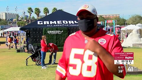Chiefs fan tailgate expertise turns into sauce business