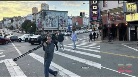 News crew robbed at gunpoint in San Francisco