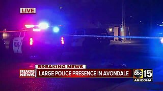 Pursuit leads to barricade situation with kidnapping suspect in Avondale