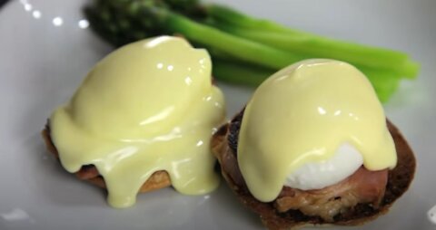 Yummy! Hollandaise Quick and Easy!