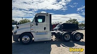 Ready to Work - 2018 Freightliner Cascadia 125 Day Cab Semi Truck for Sale in Illinois
