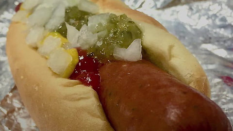 Costco Hot Dogs Are an American Icon