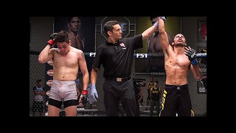 Alexandre Pantoja Claims the Second-Round Submission Win over Brandon Moreno - TUF FLASHBACK