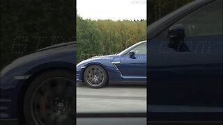 BMW M6 Gran Coupe vs Nissan GT- R35 550 HP both stock