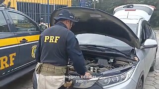 Teófilo Otoni: PRF aborda veículo em blitz de rotina com comunicado de roubo no Rio de Janeiro.