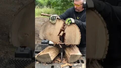 Breaking Down One Big Round #shorts #fyp #firewood #logsplitter