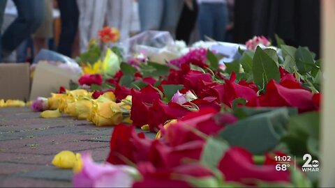 "Say their name': Hundreds attend Annapolis vigil for George Floyd, other police brutality victims