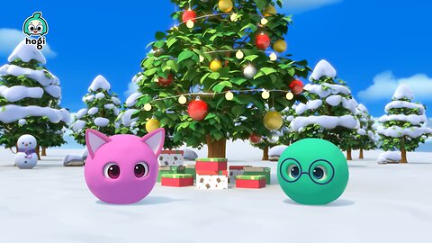 Learn Colors with Christmas Snowball Fight - #HogiEN #Hogi #LearnColors
