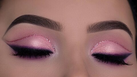 Soft Glitter Crease Eye Look Tutorial | Holiday Makeup