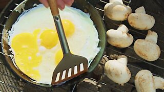Grilled eggs