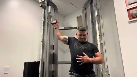 Travel Lifts: Chest and Back