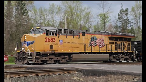 CSX Main East Of DeWitt NY & Two Union Pacific "Trespassers" :)