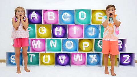 Diana and Roma learn the Alphabet with Balloons