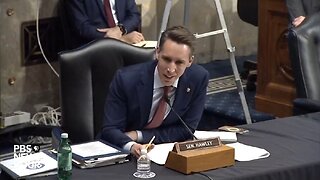 Sen Hawley to FBI Dir: It's Indefensible You Left Committee Hearing Early To Go On Vacation