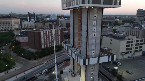 Built from the top down?! This new Detroit tower is making history in North America