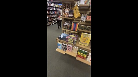 ANTI-WHITE RACISM & BLACK SUPREMACY EXPOSED AT BARNES AND NOBLE!