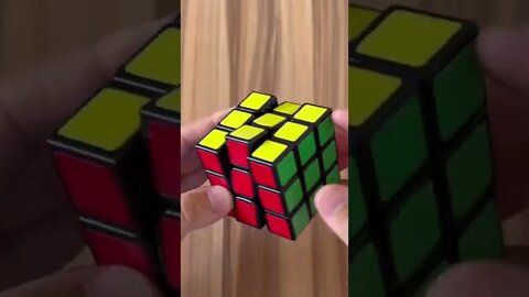 Rubik’s Brands Vs GAN Speedcube 👀 #shorts