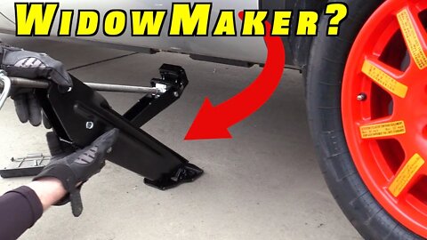 How To Change a Tire with a VW Jack (The WIDOWMAKER)