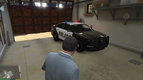 Grand Theft Auto V Police __ Driving Police car