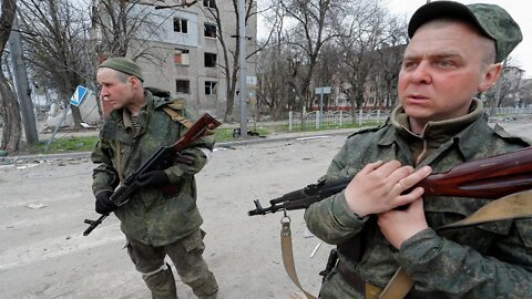 RUSSIA RUNS OUT OF MEN IN UKRAINE AS EXHAUSTED SOLDIERS CRY FOR A BREAK || 2022