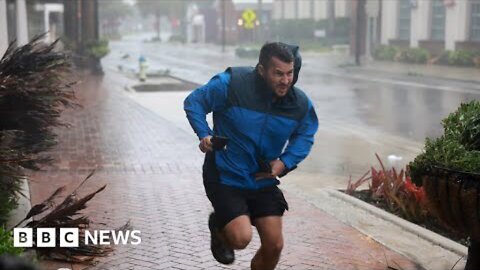 Hurricane Ian leaves two million without power in Florida - BBC News