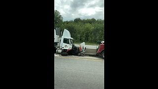 Truck Crash On Highway 401