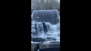 Beautiful Waterfall 🥰