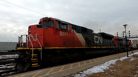 CN 8841 & CN 2889 Engines Intermodal Train Eastbound In Ontario