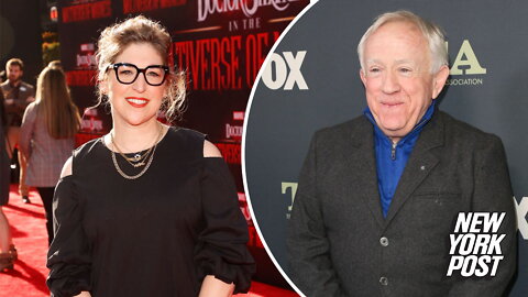Mayim Bialik was waiting for co-star Leslie Jordan when he died