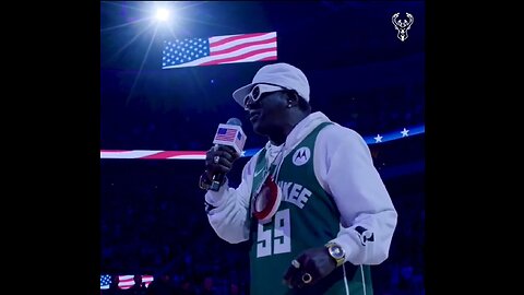 Rapper Flava Flav Sings The National Anthem The Way It's Meant To Be Sung