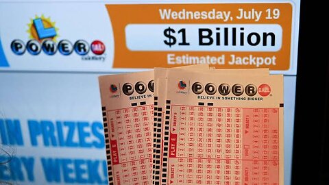 Powerball jackpot climbs to $1.4 billion after no winning tickets in Wednesday drawing