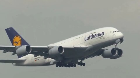 8 # 60-minute A380 take-off and landing process