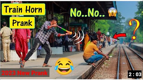 Viral train horn prank Funny Video 🤣