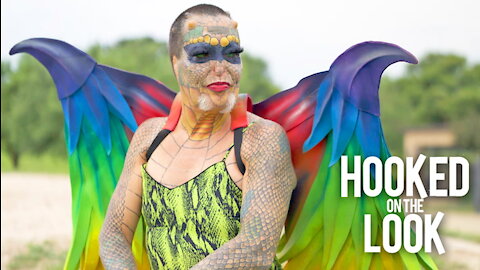 I Went From Hotshot Banker To Genderless Reptile | HOOKED ON THE LOOK