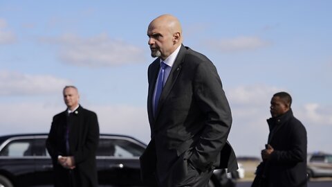 Sen. John Fetterman commended for his mental health approach