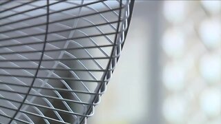 Florida doesn't require landlords to provide or maintain air conditioning
