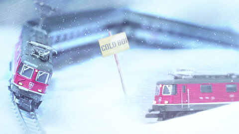 Cold Boi - Z Scale Model Train Swiss SBB Re 4/4 II from Märklin Z