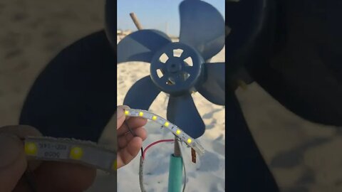 Fast Wind Turbine with LEDs Strip Test Ok