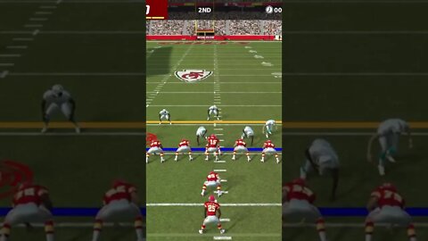 Chiefs RB Clyde Edwards-Helaire Gameplay - Madden NFL 22 Mobile Football