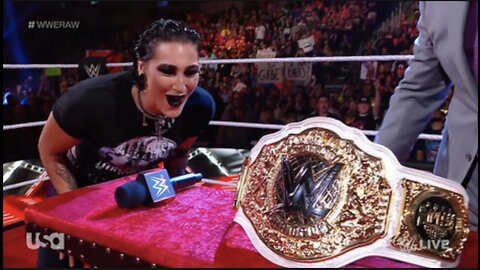 NEW WWE Women's World Championship Belt