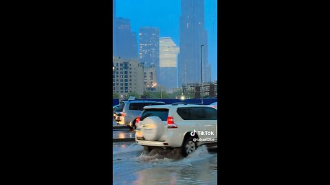 Apny to dil Ka bta dean Chachu ma ya na Dubai rain song