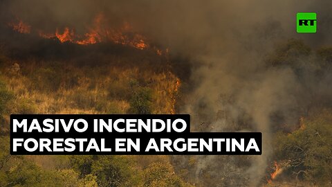 Más de 100 efectivos terrestres, 4 aviones y 2 helicópteros combaten un incendio en Argentina