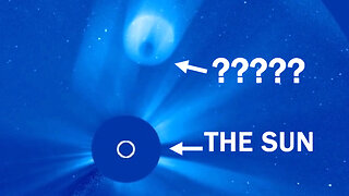 Strange Giant 'Anomaly' Near The Sun - UFO Caught on Tape 2023