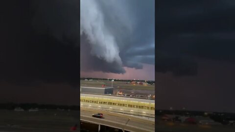 EXTRAÑA NUBE SE CIERNE SOBRE MINNESOTTA EE.UU