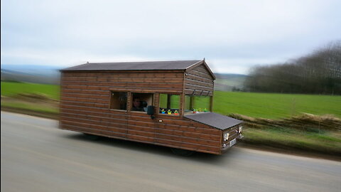 World’s Fastest Shed Can Reach 88mph