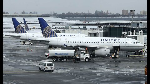 United Airlines Flight Faces Smelly Emergency